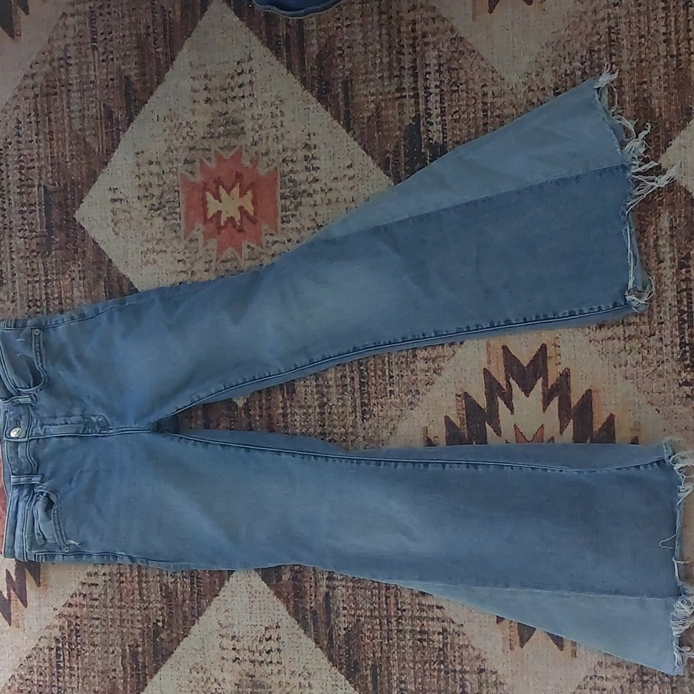 American Eagle Hi Rise Next Level Stretch  Festival Flare Sz 10 🌸